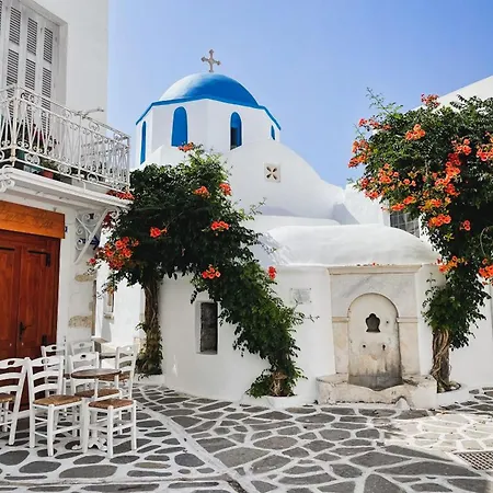 Luxury Naxos Superior Quadruple Center Modern Furnishing With Private Balcony Saint George Villa