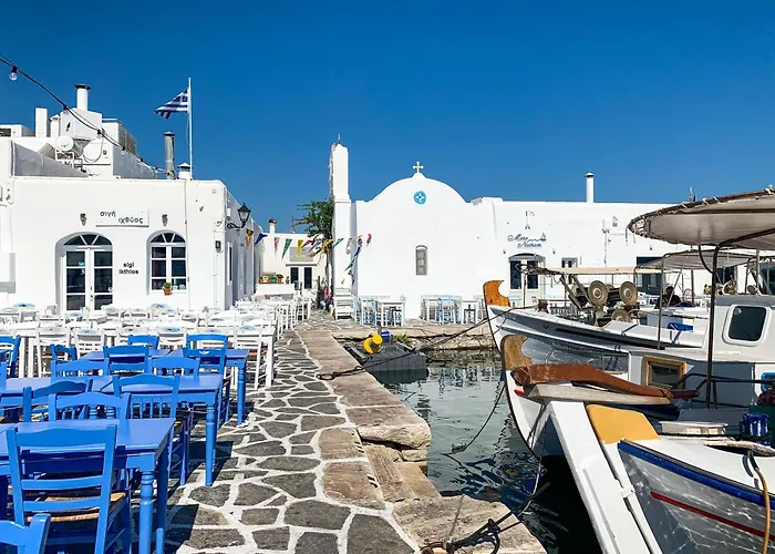 Luxury Naxos Superior Quadruple Center Modern